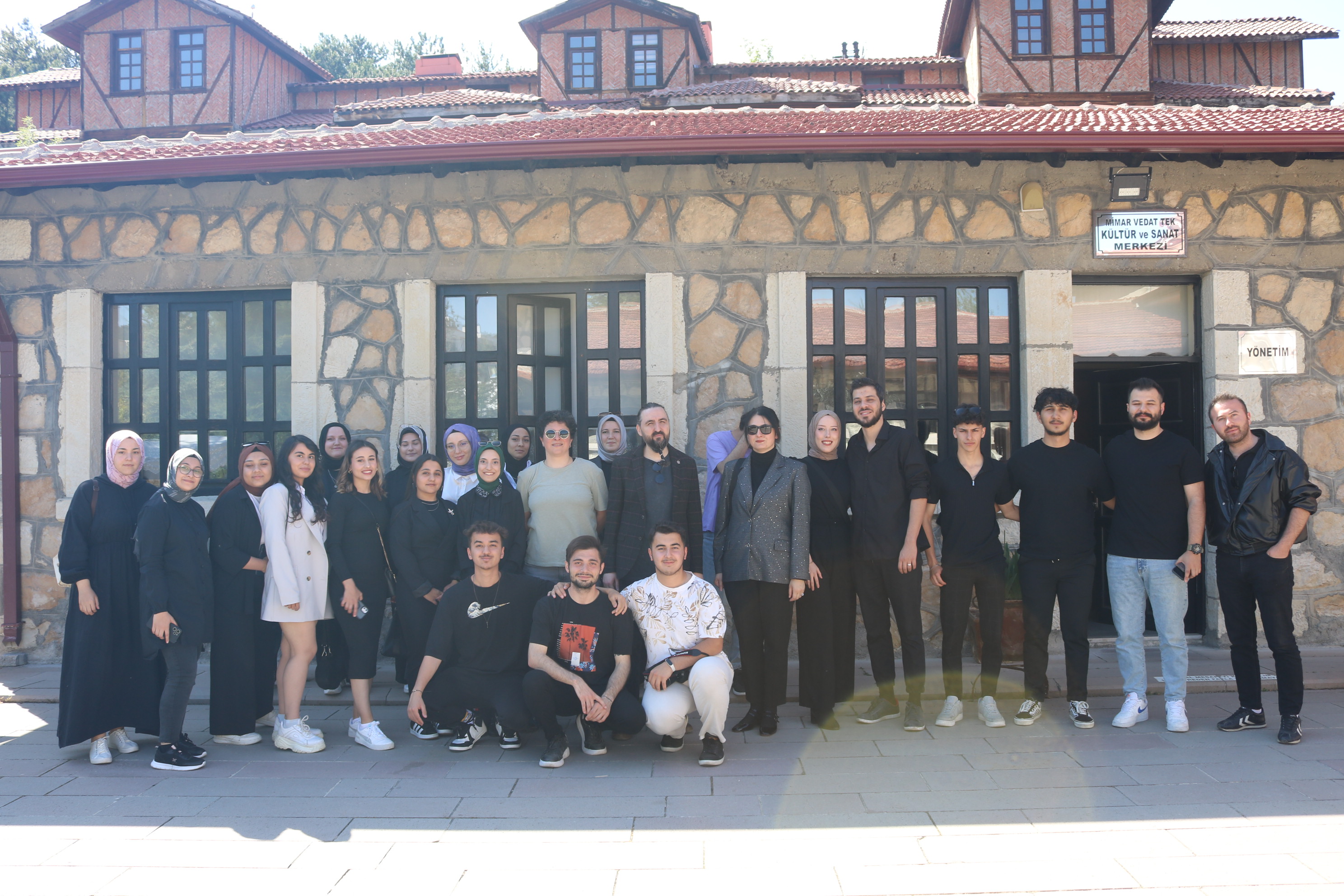USTALARA SAYGI: ÖZGÜN BASKI RESİM SERGİSİ