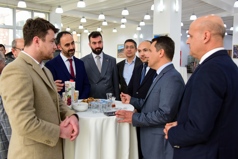 Kastamonu Üniversitesi’nde Ramazan Bayramı Bayramlaşma Merasimi Gerçekleştirildi