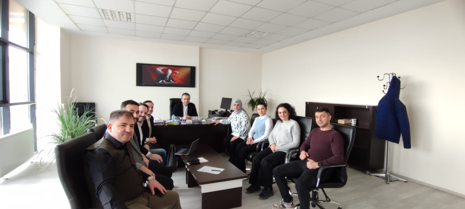 Meslek Yüksekokulumuz ile Bilgi İşlem Daire Başkanlığı Arasında İç Paydaş Toplantısı Gerçekleştirildi