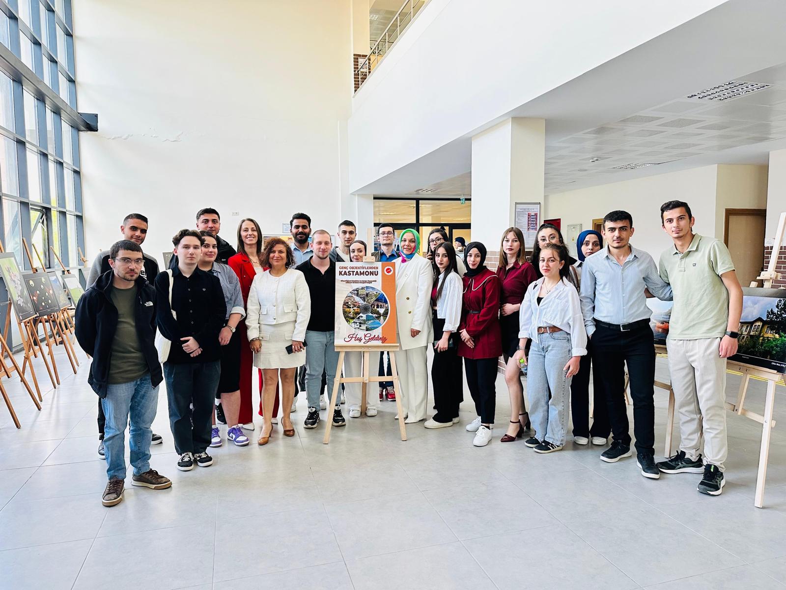 Kastamonu MYO’da “Genç Objektiflerden Kastamonu” Konulu Fotoğraf Sergisi
