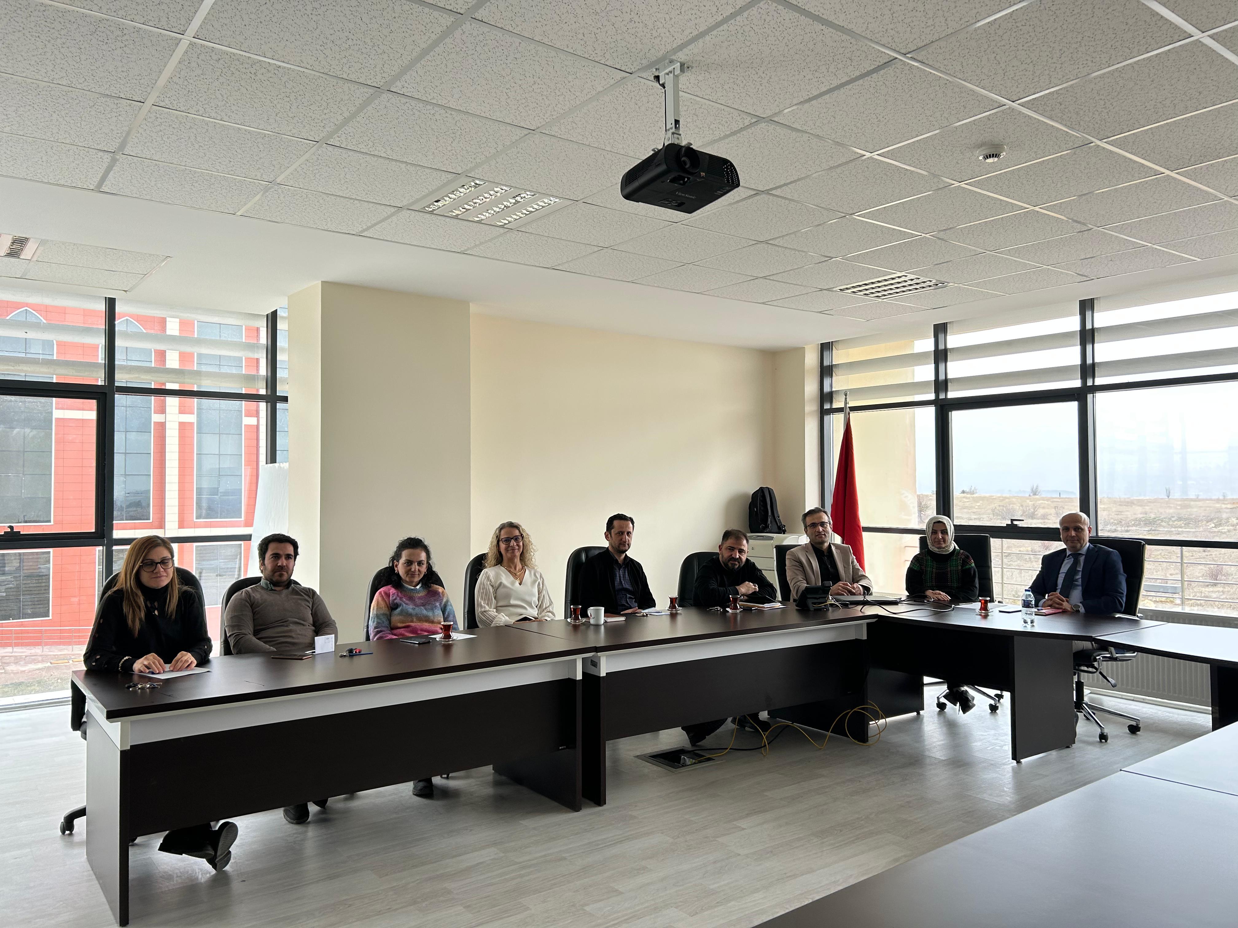 Bilgisayar Teknolojileri Bölümü Akademik Kurul Toplantısı Gerçekleştirildi