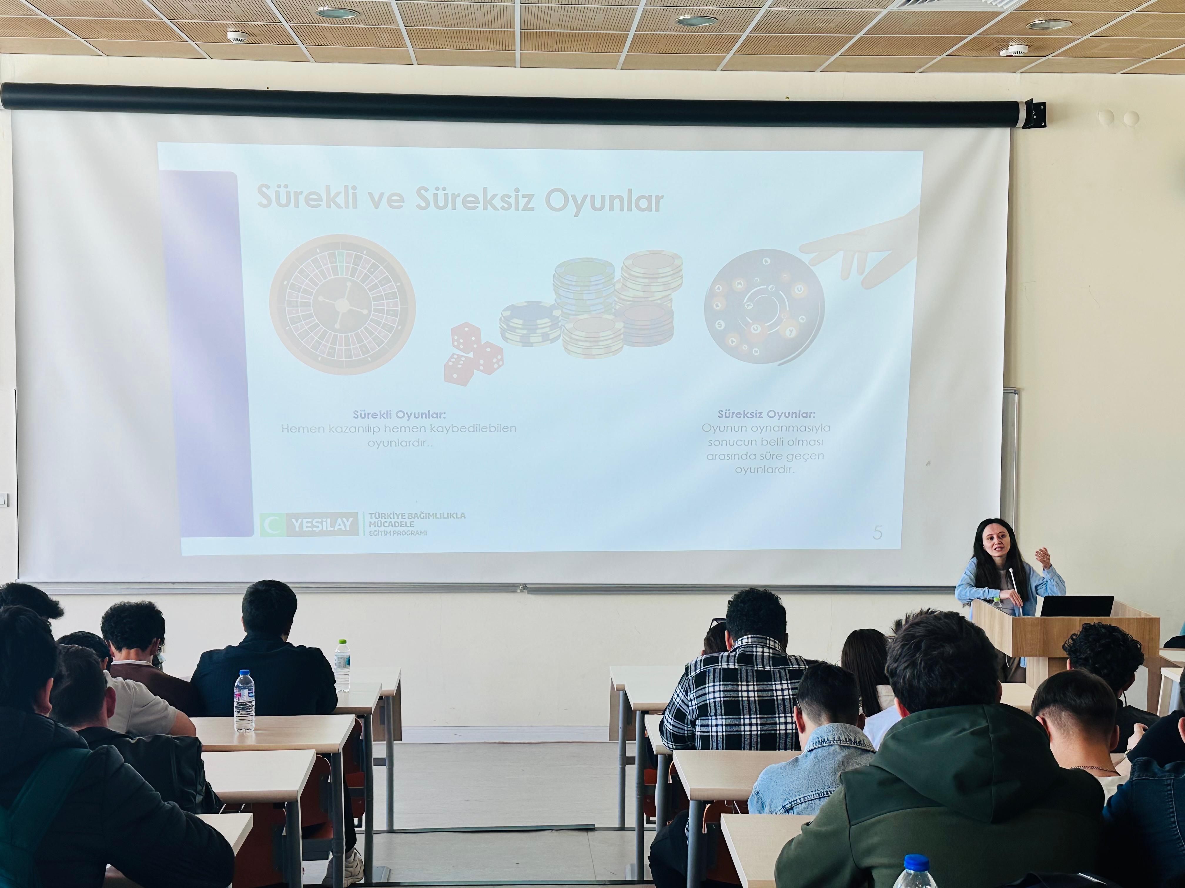 Elektrik Programı Öğrencilerine Kumar Bağımlılığı Eğitimi Verildi