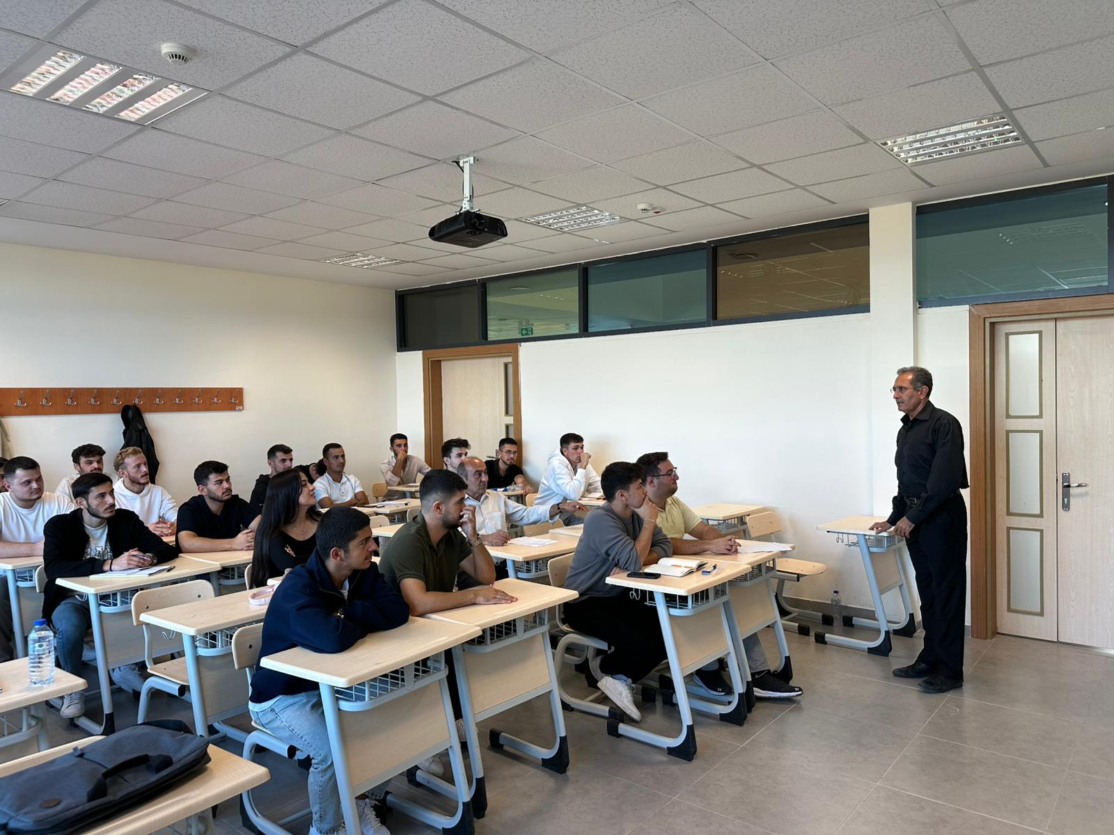 Öğrencilerimize Oryantasyon Eğitimi Verildi
