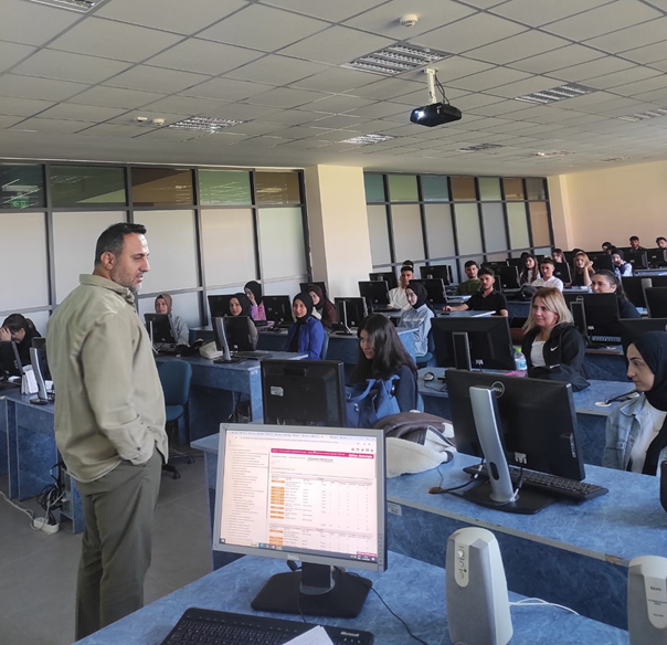 İşletme Yönetimi Programı 1. Sınıf Öğrencilerine Yönelik Danışman Oryantasyon Toplantısı Gerçekleştirildi