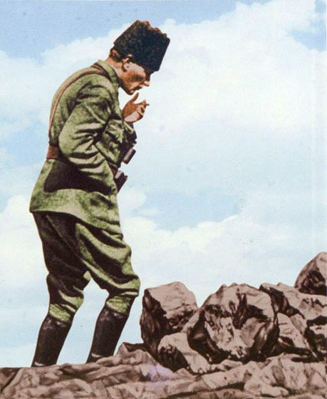 Mücadelemizin Meşalesi, Gençliğimizin Güvencesiyle 107 Yıldır Yanıyor!