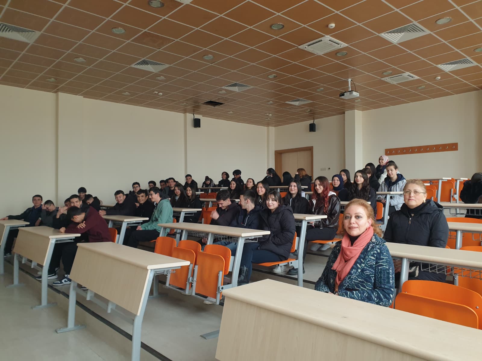 Aytaç Eruz Anadolu Lisesi Öğrencilerinden Meslek Yüksekokulumuza Ziyaret