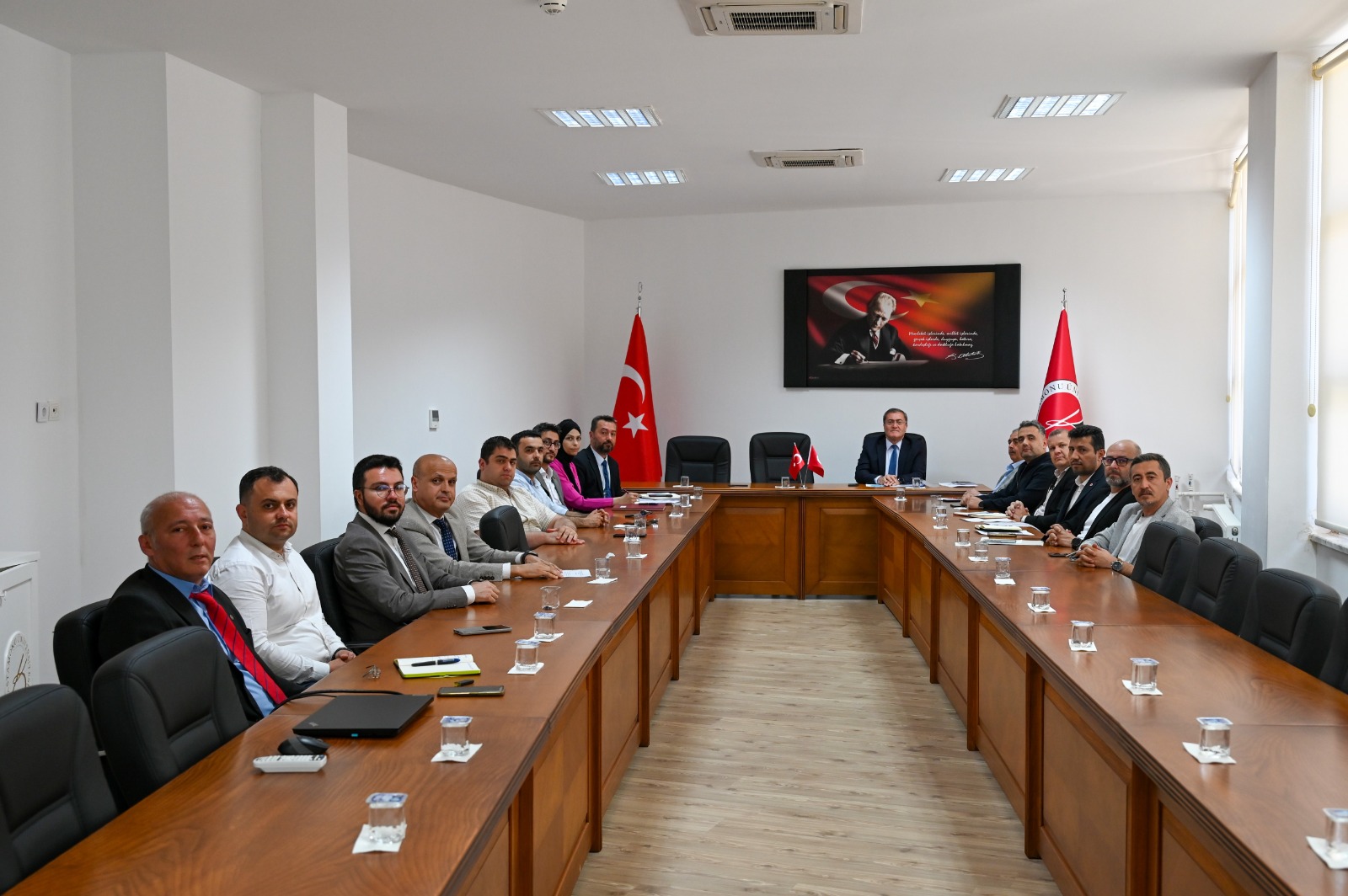 YÖK ve TOBB Meslek Yüksekokulları Eğitim İş Birliği Protokolü Yürütme Kurulu Toplantısı Rektör Yardımcımız Prof. Dr. Mehmet ATALAN Başkanlığında Gerçekleştirildi