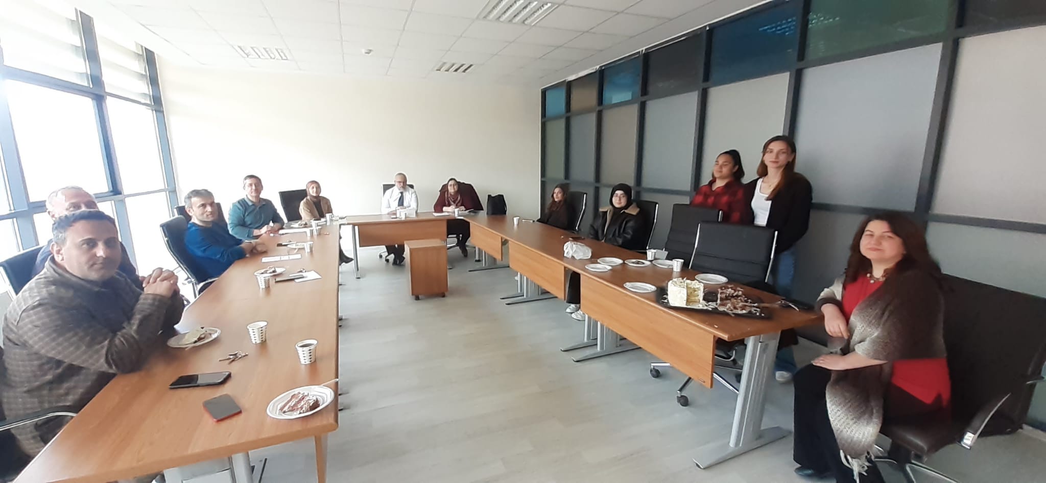 Kastamonu Meslek Yüksekokulu Yönetim ve Organizasyon Bölümü Akademik Kurul Toplantısı 08.04.2026 tarihinde gerçekleştirildi.