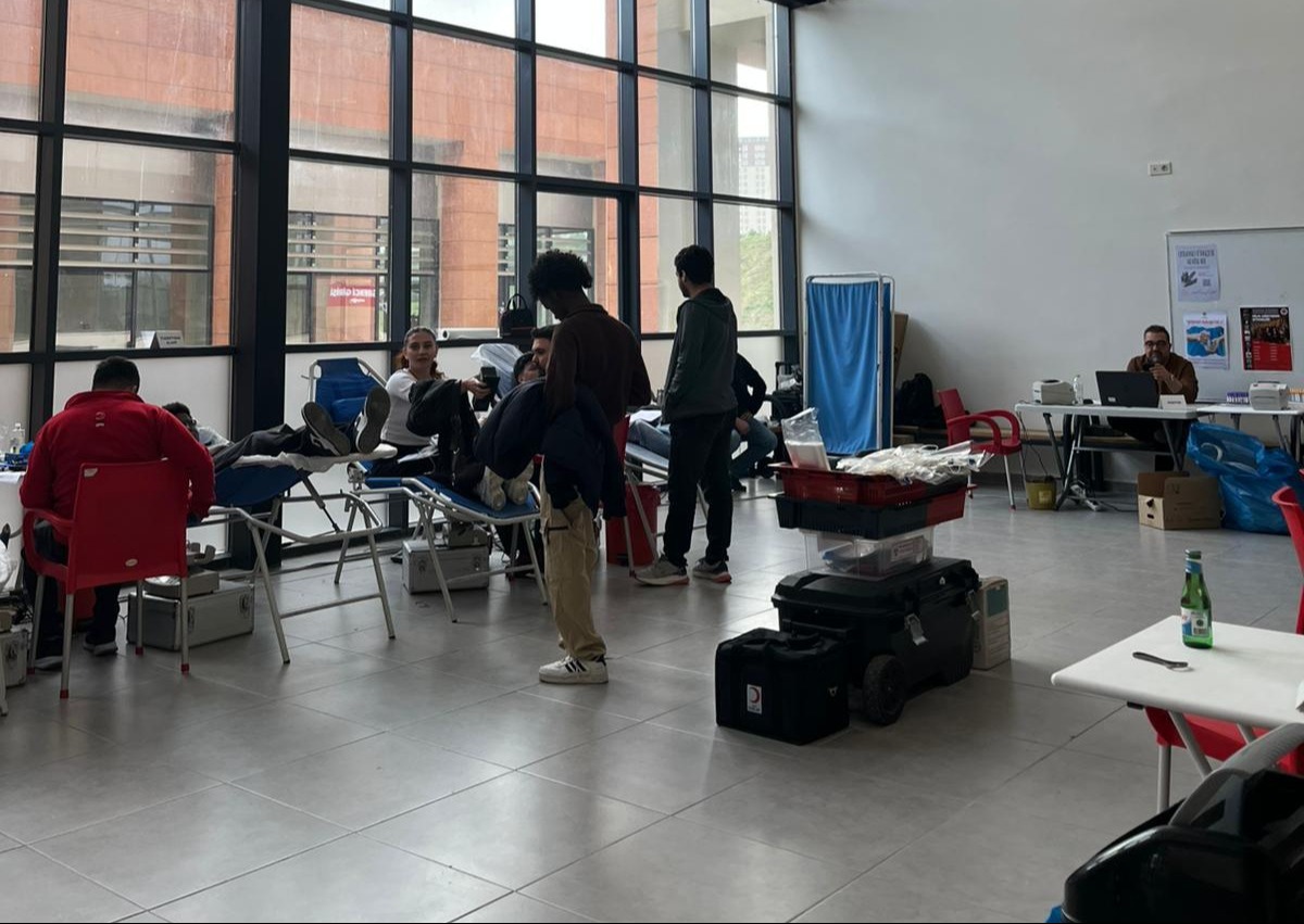 Türk Kızılay Kan Bağışı Etkinliği Gerçekleştirildi