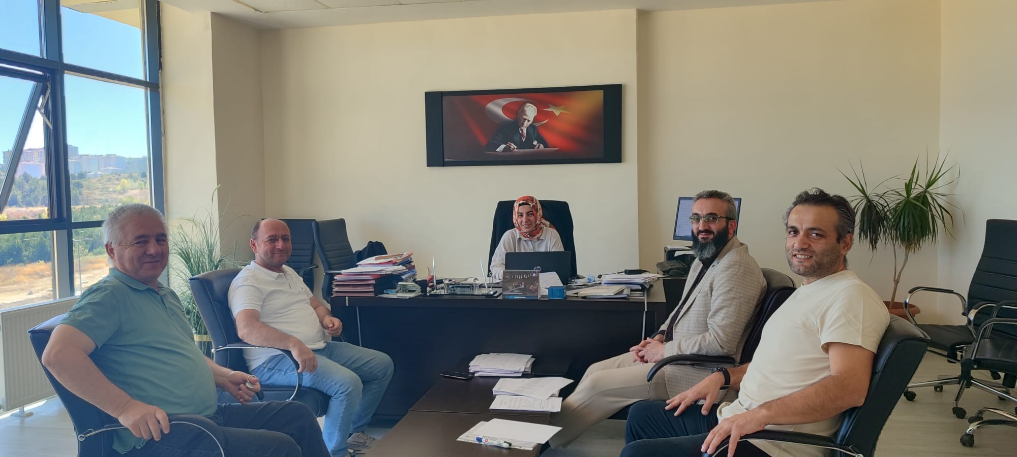 Meslek Yüksekokulumuzda Öğrenci İşleri Personeline Yönelik Bilgilendirme ve Eğitim Toplantısı Gerçekleştirildi