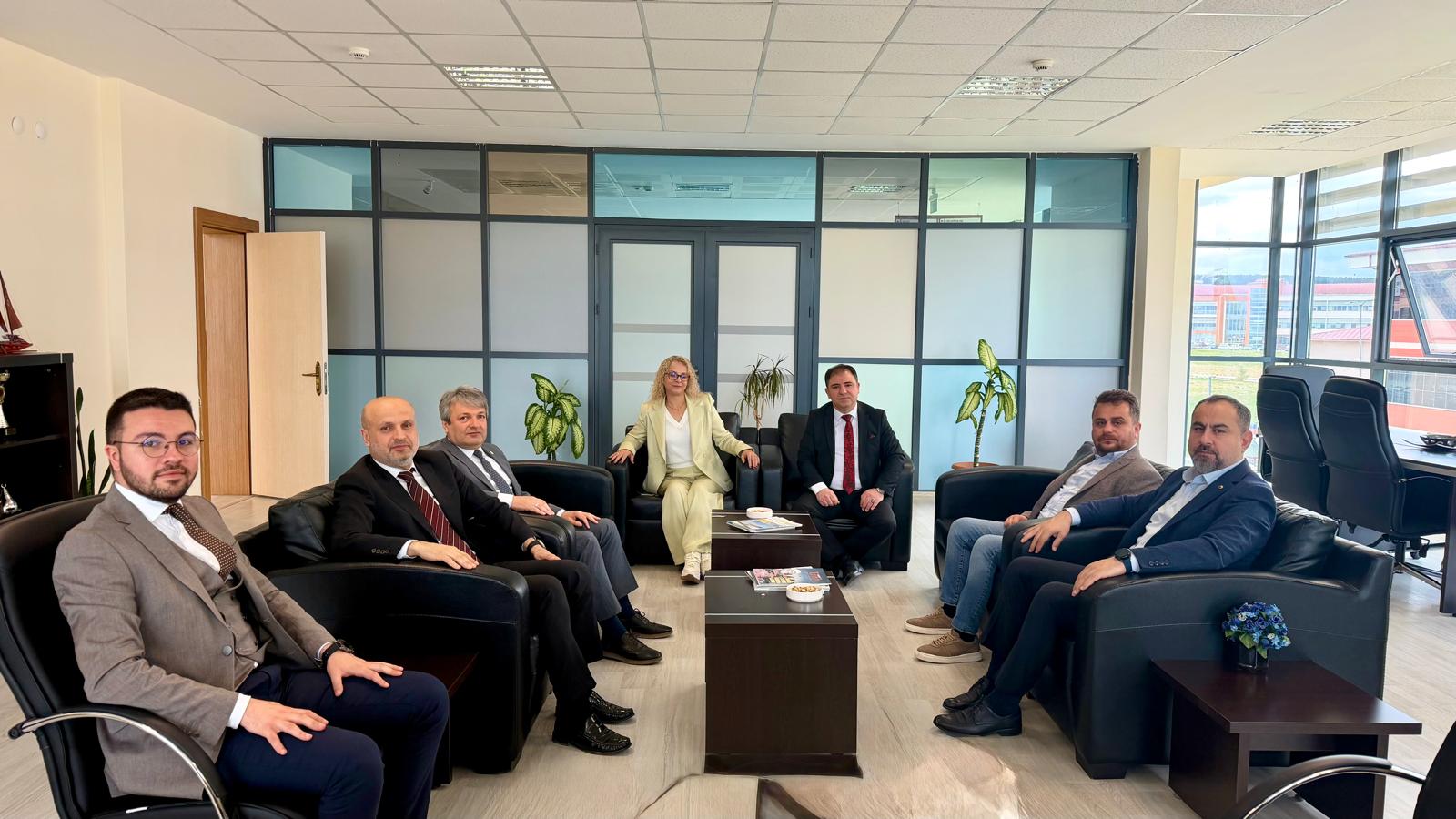 Kastamonu Meslek Yüksekokulu ile Sanayi Dünyası Arasında Güçlü İş Birliği