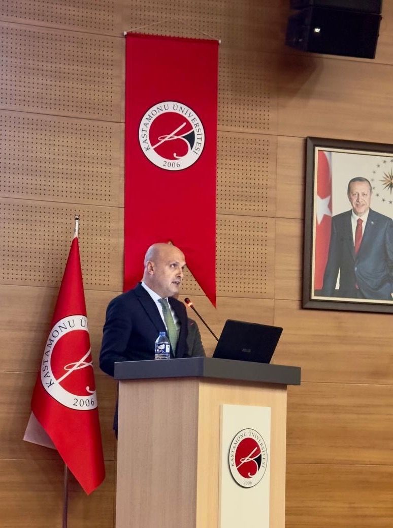 Meslek Yüksekokulu Müdürümüz Doç. Dr. Muhammed SALMAN’dan Yeni Öğrencilerimize Hoş Geldiniz Mesajı